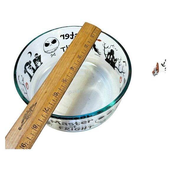 Pyrex Halloween Bowls Lot 2 Master of Fright Creepy Cute Nightmare Before Xmas - Picture 9 of 12